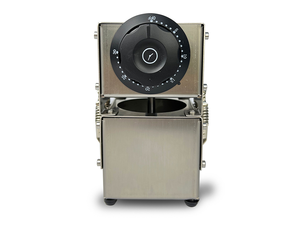 Small solder paste mixer